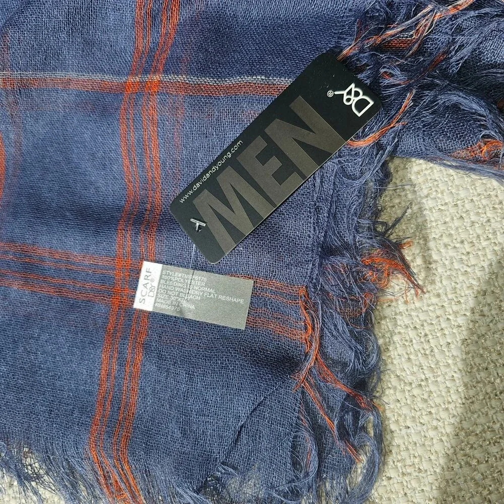 David and Young NWT Men's Plaid Scarf Blue Red Very Lightweight